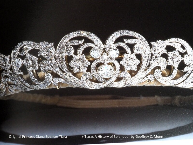 ダイアナ妃♡スペンサーティアラ ◇ティアラ◇【czt】スペンサーティアラ レプリカ ダイアナ妃