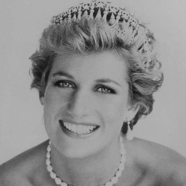 Princess Diana Cambridge Lover's Knot Tiara Crown Replica Royal Wedding Collection