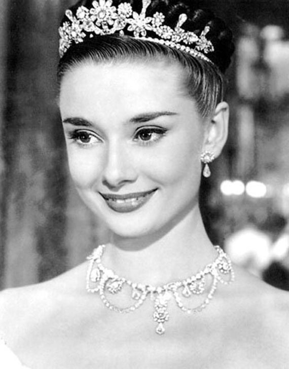 roman holiday wedding dress