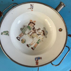 Vintage Hand Paint French Food Warmer Baby Bowl / Rare Item / Vintage Baby Bowl / Warming Baby Bowl / Heated baby dish from 1940s