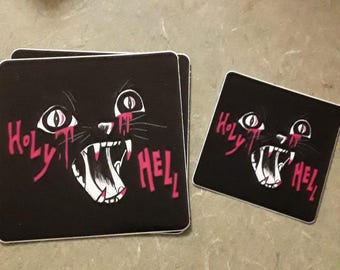 Chat noir de l'enfer sacré