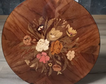 Texas Victorian 1860/'s Walnut Round Coffee Table Museum Deaccession Tyler
