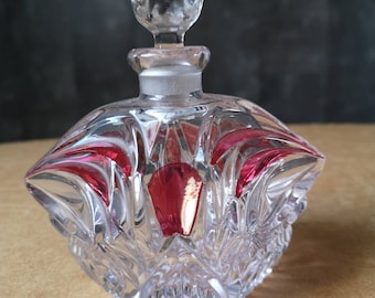 Flacon Perfume Czech Bohemia - Perfume bottle with cap - cut crystal shape - Cranberry and white glass