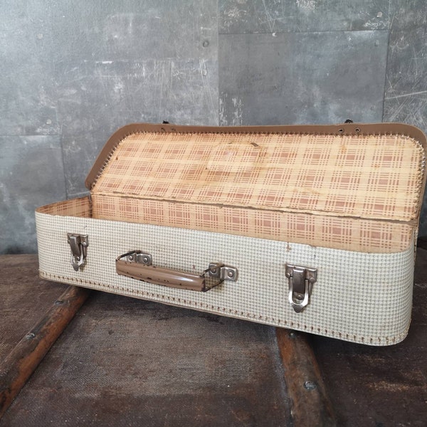 Cardboard sewing suitcase - Knitting crochet sewing box - Checkered suitcase with metal handle and buckles - Knitting supplies - Sewing studio deco