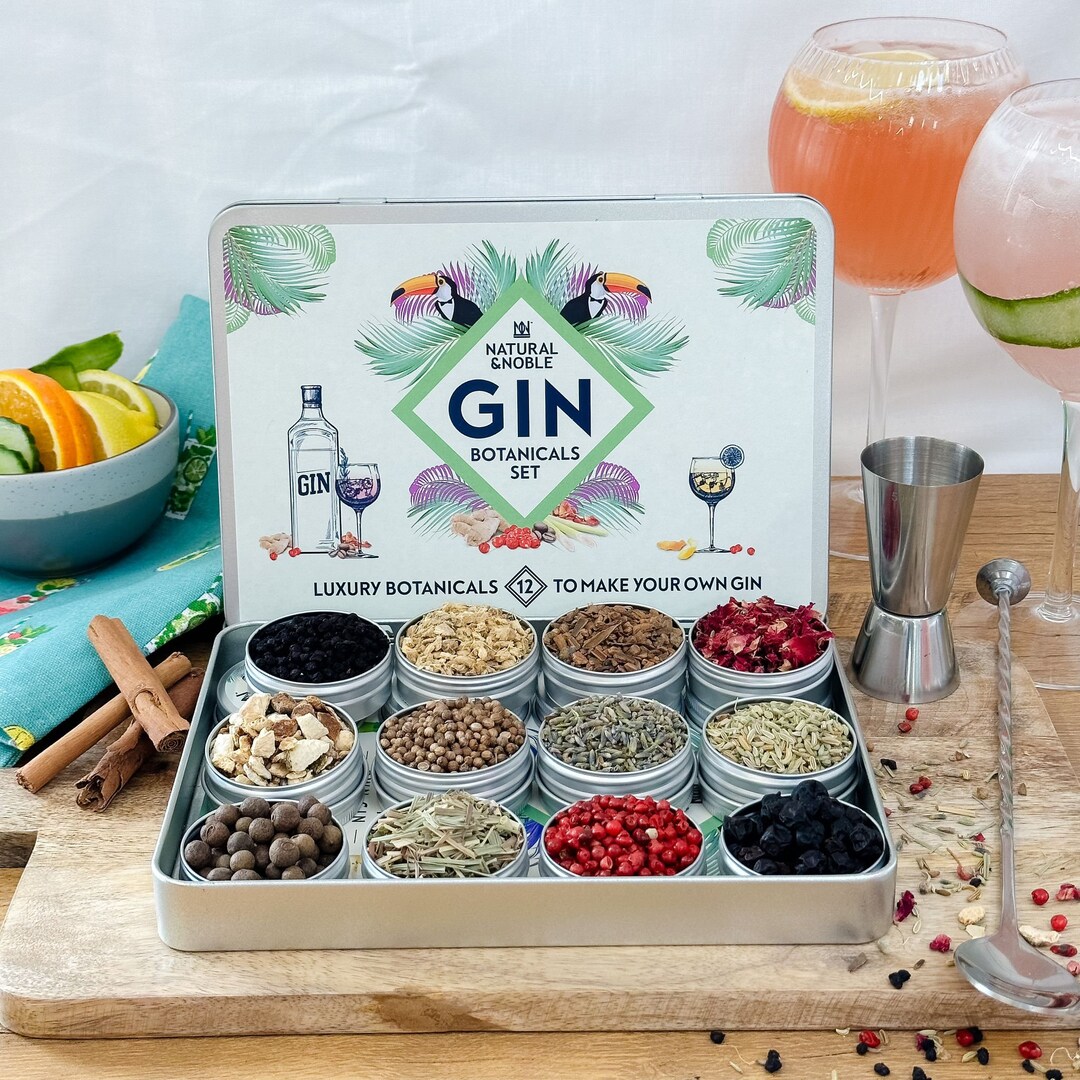 12 Gin Botanicals Gin Gift Set. for Making & Infusing Gin. Ideal Gin
