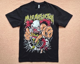 Vintage 2000s Graphic T-Shirt, Y2K Streetwear, Movie Parody Tee, It Movie Graphic T-Shirt, Deadstock Streetwear, 80s Horror Movie Graphic T