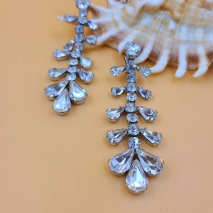 Gorgeous Mid Century Vintage Rhinestone Clip-on Earrings Signed Patent 1967965