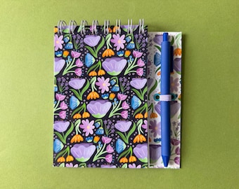 4x6 Inch Floral Notepad with Pen Holder | Illustrated Stationery, 100 Lined Pages