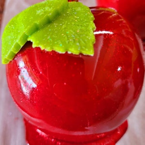 Princess &quot;Snow White Inspired&quot; Themed Candy Apples w sparkles/glitter, Fairy Tale Apples, Old Fashioned Candy Apples