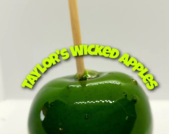 Pickle Flavored Candy Apples, Pickled flavored fruit. Weird food, Carnival food