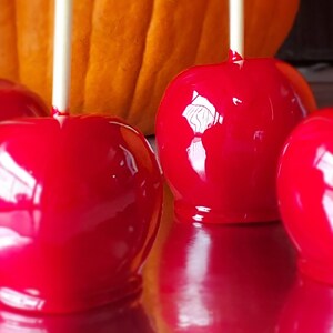 Shiney Old Fashioned Candy Apples-Carnival and Fair style candy apples, Taffy apples, Candy Apple image 2