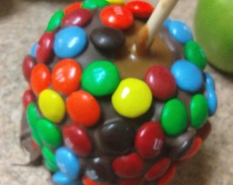 Chocolate Candy Pieces Gourmet Candy Apple, Caramel Chocolate Candy Apple