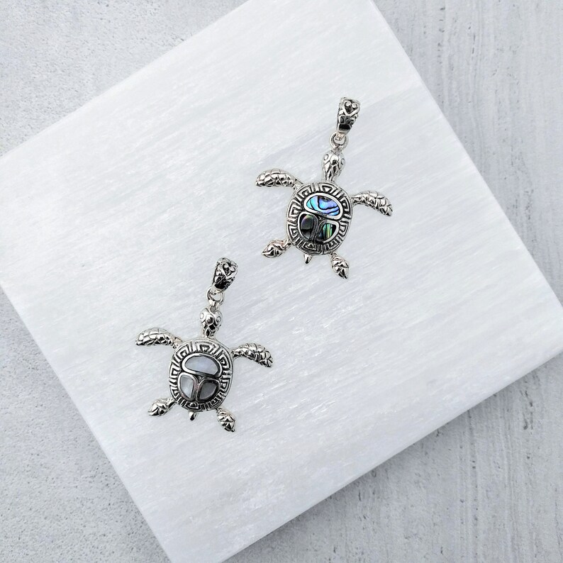 Hawaiian Sea Turtle Abalone Shell Silver Pendant Paua Shell Silver Turtle Pendant Necklace Turtle Green Shell Silver Pendant