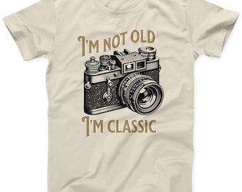 Vintage Camera T-Shirt: Funny Photography Gift Tee
