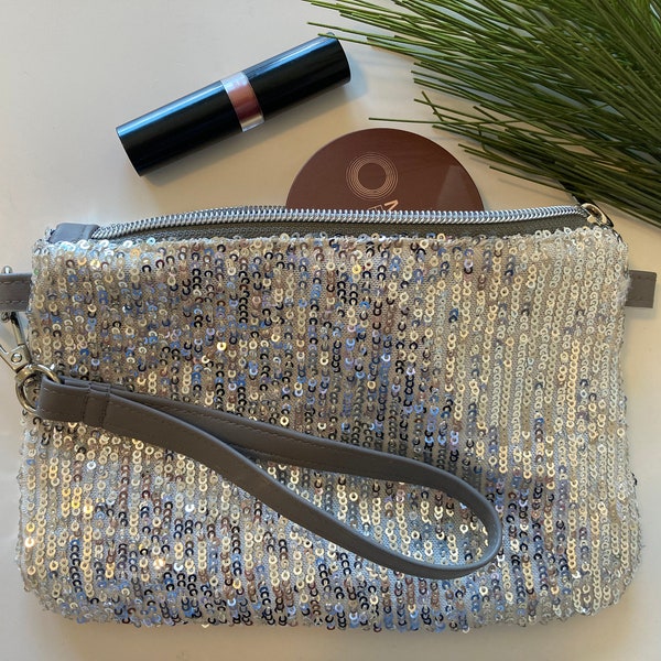 Sequin Wristlet - Silver | Bag for Wedding or Special Event