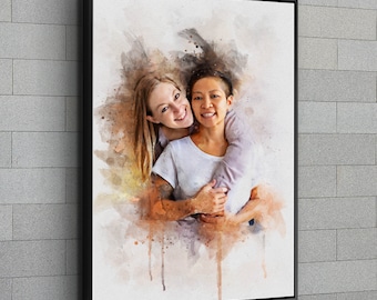 Puede incluir: Una pintura de acuarela de dos mujeres abrazándose. Las mujeres sonríen y parecen ser amigas cercanas. La pintura está hecha en un estilo suave y romántico.