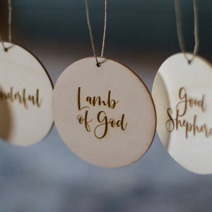 24 Names of Christ Ornament Set, Christ Name Christmas Ornament, Names of Jesus, Christian Advent Calendar, Jesus ornaments, Advent activity