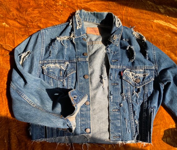 levi's customized jean jacket