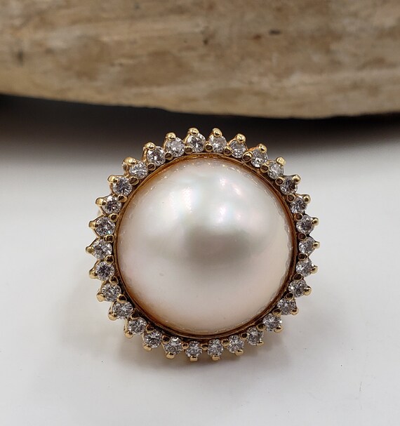 Mabe Cultured White Dome Shaped Pearl With Diamon… - image 5