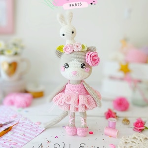 Gattina danzante di Parigi - Cartamodello Amigurumi