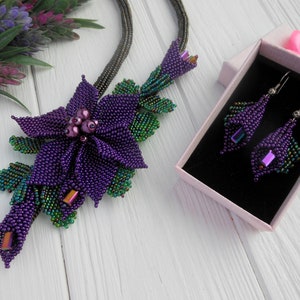 Christmas Gift for Mom jewelry set for women Purple flower necklace Handmade original statement necklace Blooming floral jewelry