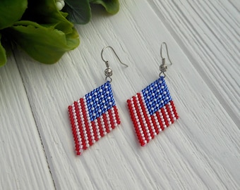 Día de la Independencia pendientes Estados Unidos bandera pendientes 4th julio bandera joyería joyería patriótica para las mujeres pendientes con cuentas