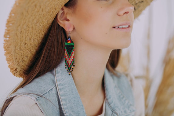Seed Bead Fringe Earrings Native America Beaded Earrings  display picture 3