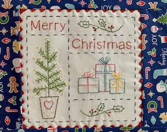 Merry Christmas Wall Hanging or Mini Quilt, Merry Christmas Embroidery, Merry Christmas Stitchery