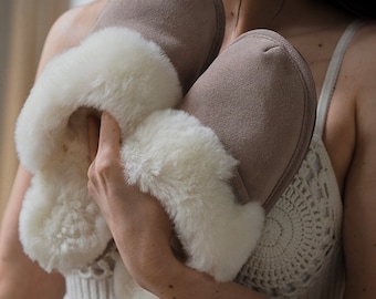 Luxury Natural Sheepskin Women Slippers, Ladies Home Genuine Sheepskin Mules slip on, 100 % natural leather suede, perfect gift idea for her