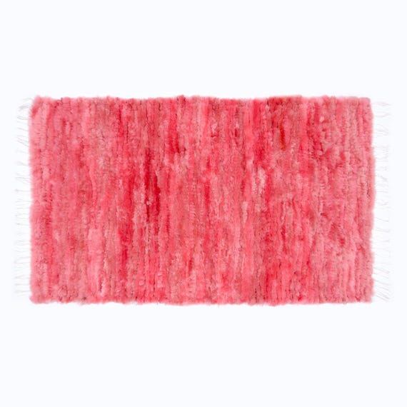 Hand Knotted Sheepskin Rug: Pink Rose Woven Throw (60x100cm)