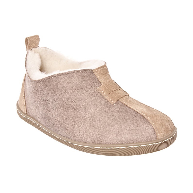 womens sheepskin slippers size 5