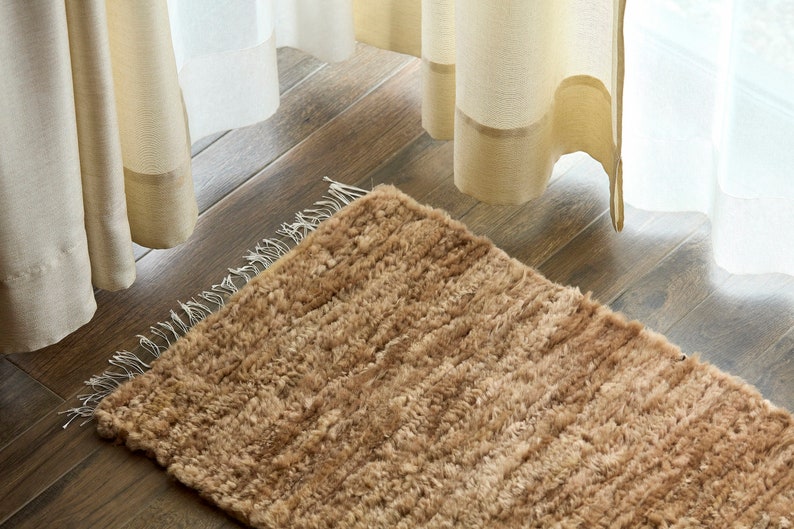 Handgewebter Teppich aus Schaffell, Kleiner Lammfell Teppich Beige Bild 7