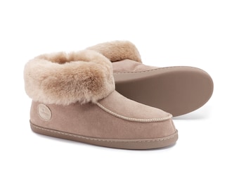 Men’s Sheepskin Wool Slippers – Cozy Ankle-High Leather House Shoes, Warm & Soft, Handmade Gift for Him, Sizes 40-47, luxury comfy shoes