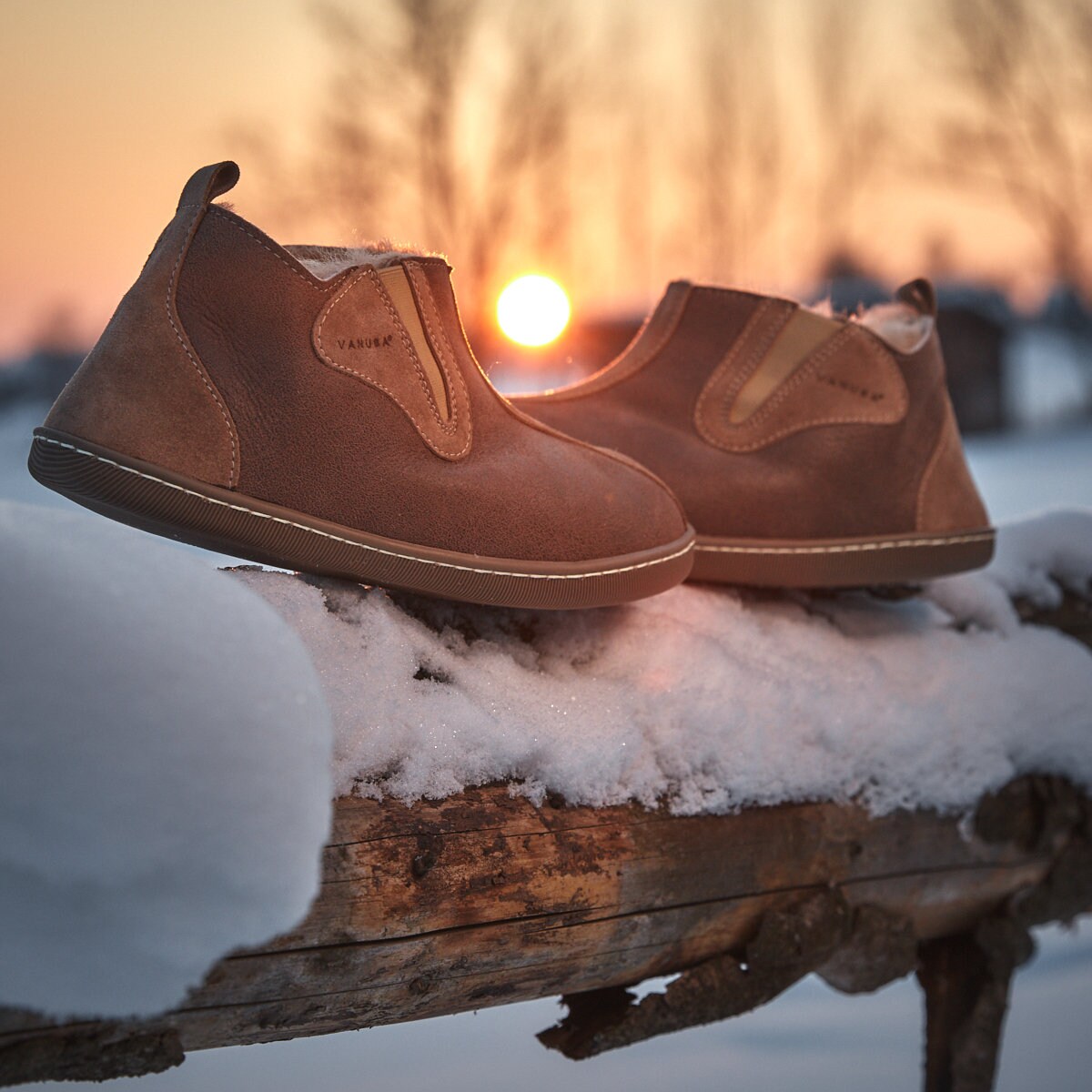 New* Sanuk Chukka Shoes Brown Faux Fur Lined Women's Size 7 *RARE*