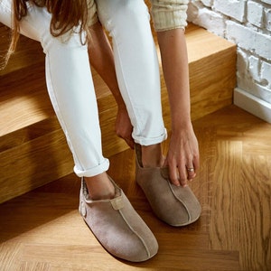 BESTSELLER Dames schapenvacht zachte damesslippers 36-42, 100% natuurlijke leren zool, cadeau-idee voor haar, warme pantoffel als sokken van puur wol