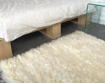 Luxury Hand-knotted sheepkin Rug 60 x 100cm, Exclusive Bedside home decor, 100% Natural carpet