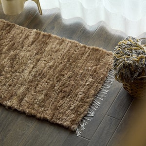 Handgewebter Teppich aus Schaffell, Kleiner Lammfell Teppich Beige Bild 3