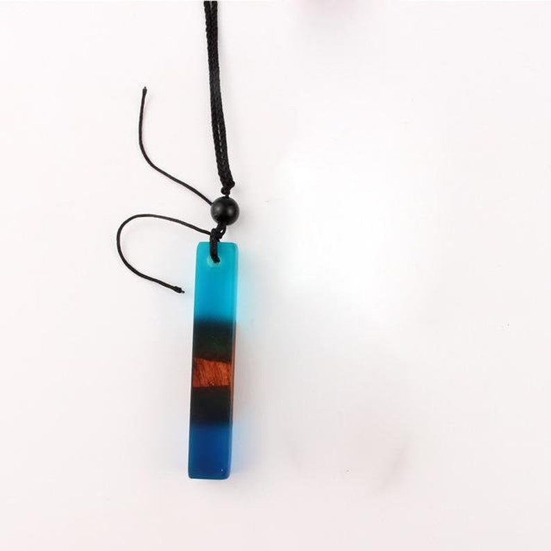 1Pcs Unique Women Jewelry Rope Wood Resin Necklace Personality Candy Color Rectangle Pendant Fashion Hand-made Sweater Chain