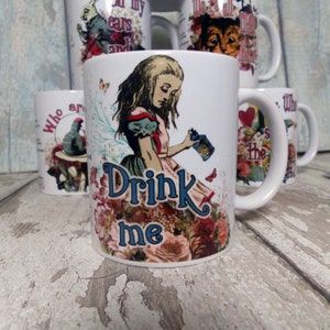 Alice in Wonderland mug: &quot;Drink me&quot; quote