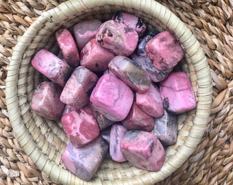 Rhodonite Tumbled Stone, Healing Crystal (2-3cm)