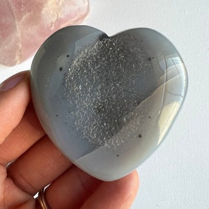 Agate Geode Heart, Polished Agate Geode, Druzy Agate Geode, Crystal Heart, Natural Agate Geode, Healing Crystal, Agate Geode Crystal, Agate