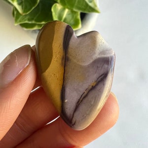 Mookaite Jasper Heart, Mookaite Jasper, Polished Mookaite, Crystal Healing