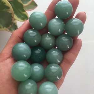 Esfera de aventurina verde, Bola de aventurina verde, Esfera de aventurina, Aventurina verde pulida, Aventurina verde natural, Bola de cristal