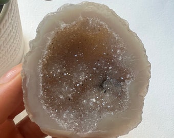 XL ブルー ドゥルージー アゲート ジオード クリスタル: きらめく