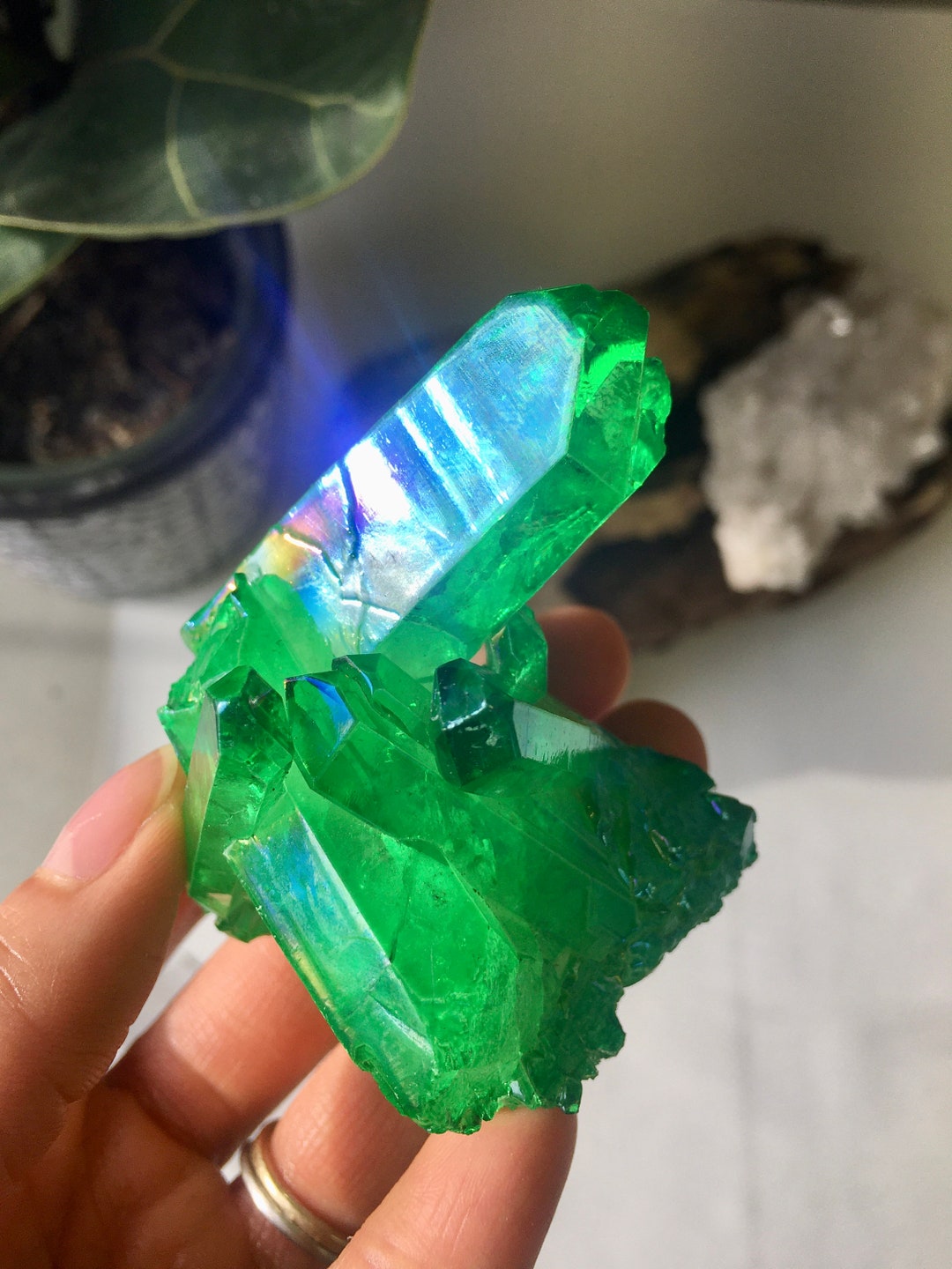 グリーン オーラ クォーツ クラスター、グリーン エンジェル オーラ