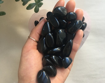 Kenta Doi　箱灸2つ TWO Black Obsidian Tumbled Stones, Tumbled Black Obsidian