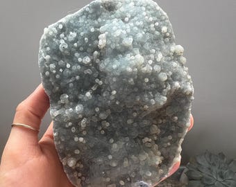 Raro grappolo di calcedonio, calcedonio