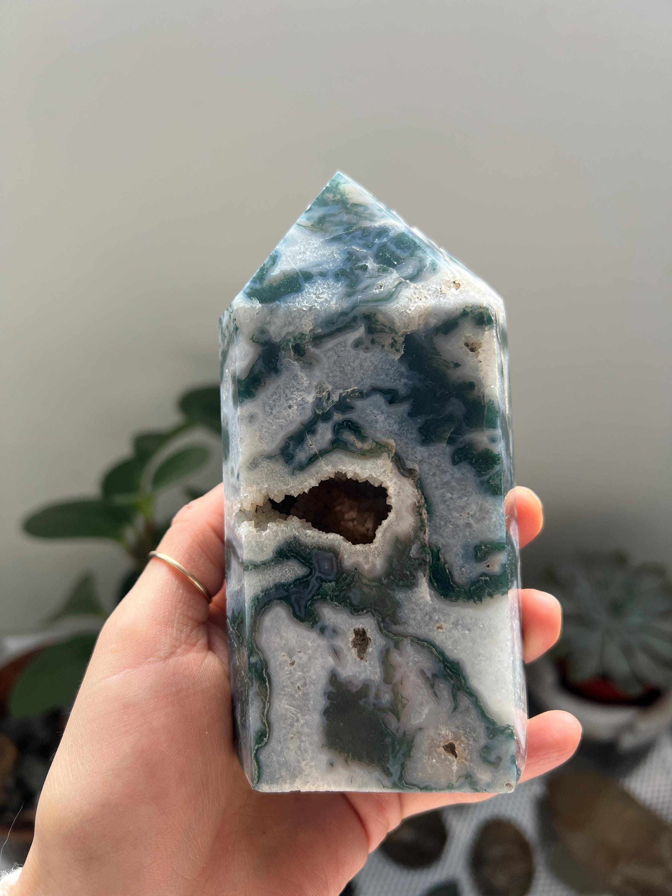 XL Moss Agate Crystal Tower, Green Healing Point - Etsy