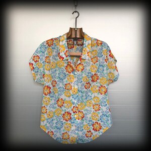 Floral Vintage Blouse