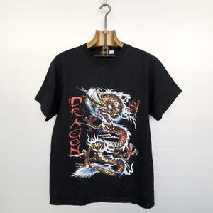 Vintage Dragon T-Shirt: Asiatischer Tattoo-Stil, Baumwoll-T-Shirt